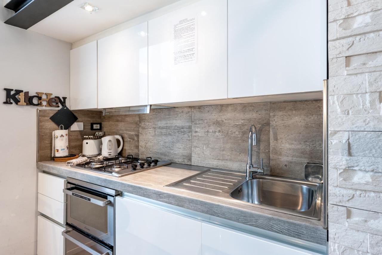 Irex Tevere Sant Angelo Private Apartment Rom Exterior foto