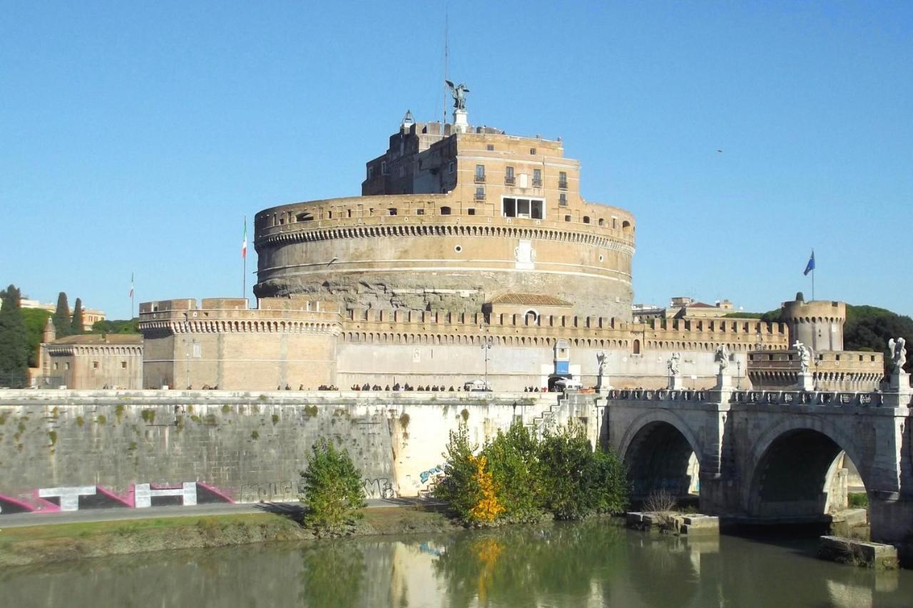 Irex Tevere Sant Angelo Private Apartment Rom Exterior foto